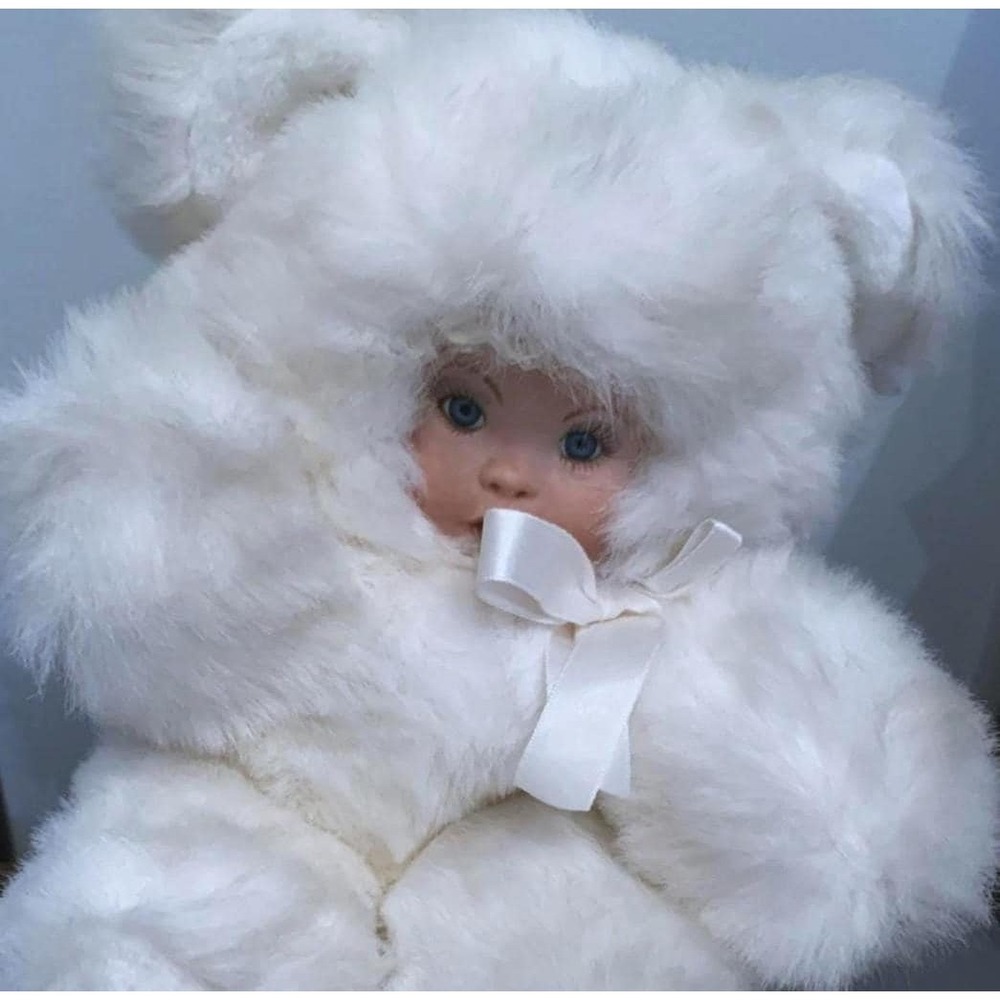 Traditions Snow Baby Bearly Bear Doll Seymour Mann White Retired 16" Vintage 80s